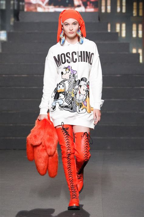 moschino h&m show.